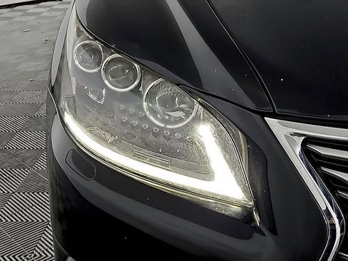 Used 2014 Lexus LS 460 L image 9