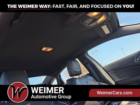 Used 2015 Chrysler 200 S FWD image 25