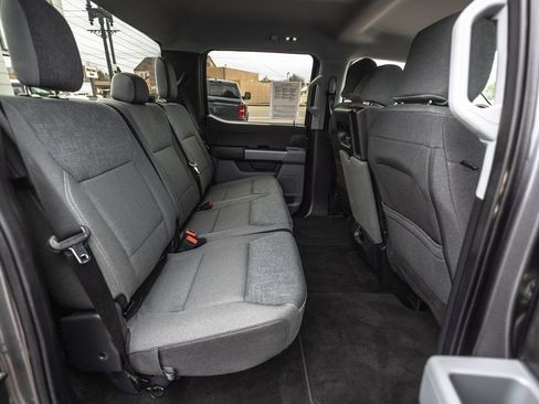 Used 2024 Ford F150 XLT AWD/4WD image 33