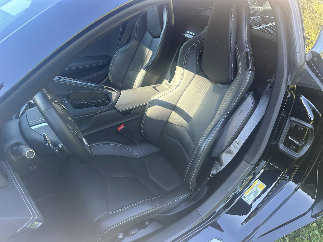 Used 2025 Chevrolet Corvette Z06 RWD image 9