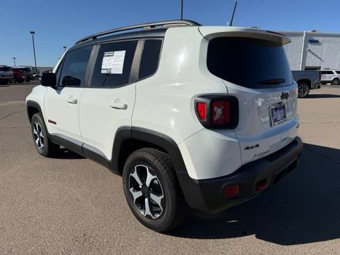 Used 2022 Jeep Renegade Trailhawk w/ Trailer Tow Group AWD/4WD image 9