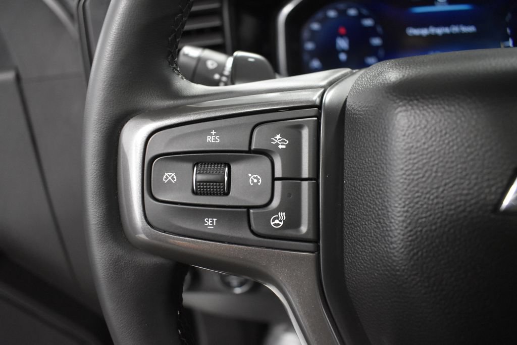 Used 2023 Chevrolet Silverado 1500 ZR2 w/ Technology Package AWD/4WD image 34