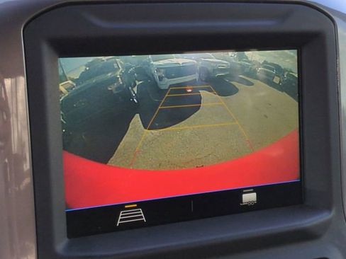 Used 2019 Chevrolet Silverado 1500 Custom Trail Boss w/ Custom Convenience Package image 24