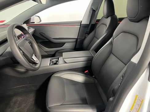 Used 2025 Tesla Model 3 Long Range image 22