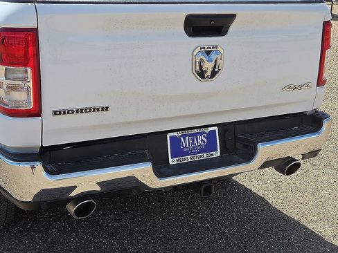 Used 2023 RAM 1500 Big Horn AWD/4WD image 18