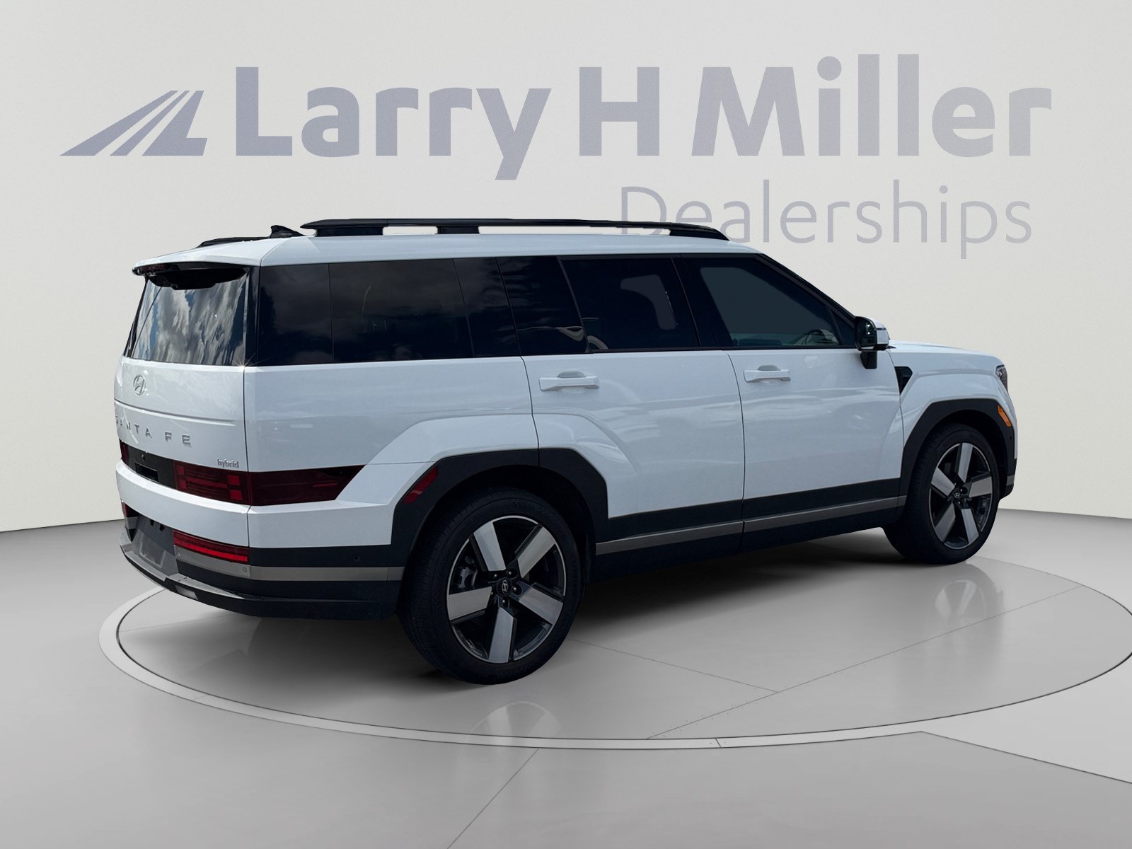 Certified 2025 Hyundai Santa Fe Limited FWD image 5