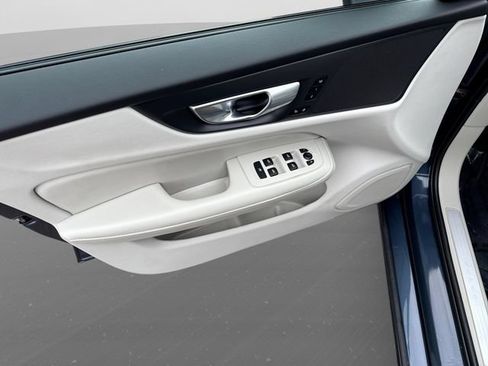 Certified 2024 Volvo S60 B5 Core w/ Climate Package FWD image 18