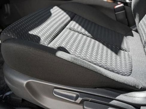 New 2025 Mitsubishi Eclipse Cross ES image 29