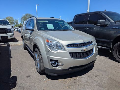 Used 2015 Chevrolet Equinox LT w/ Chrome Appearance Package image 3
