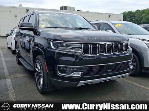 Used 2022 Jeep Wagoneer Series II w/ Premium Group I AWD/4WD image 1