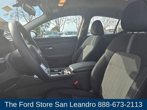 Used 2024 Nissan Sentra SV image 14