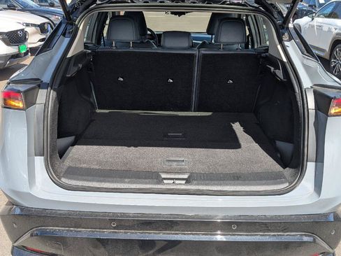 Used 2023 Nissan Ariya AWD/4WD image 10