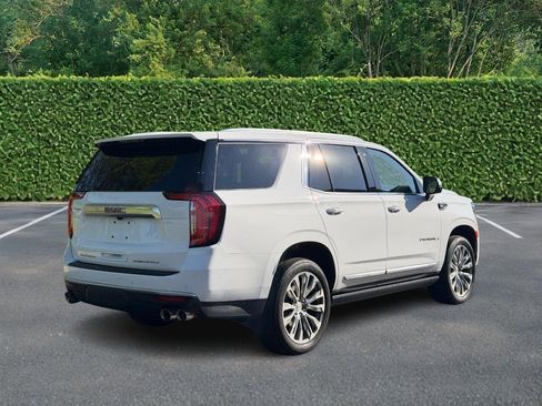 Used 2023 GMC Yukon Denali AWD/4WD image 3