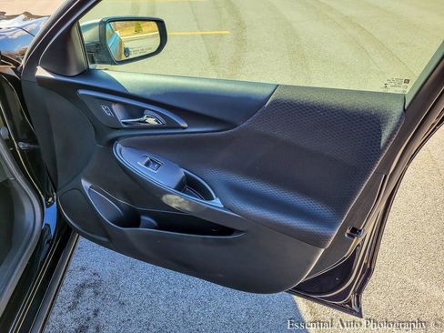 Used 2023 Chevrolet Malibu LS FWD image 25