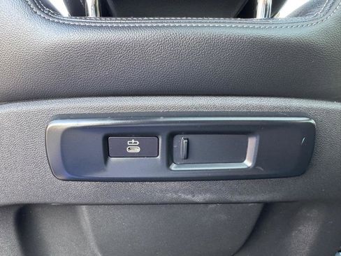 Used 2020 BMW X5 xDrive40i w/ Convenience Package image 34