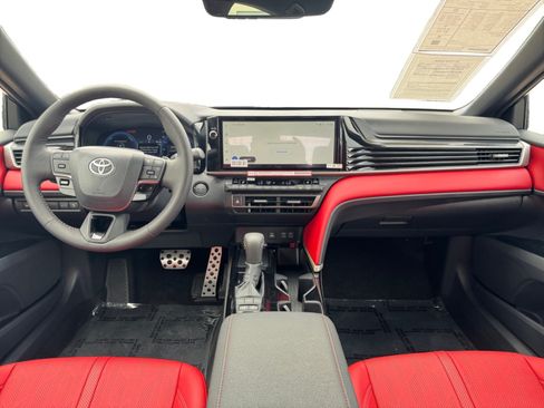 Used 2026 Toyota Camry XSE FWD image 12
