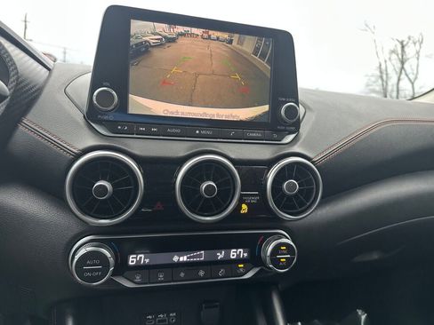 Used 2021 Nissan Sentra SR image 18