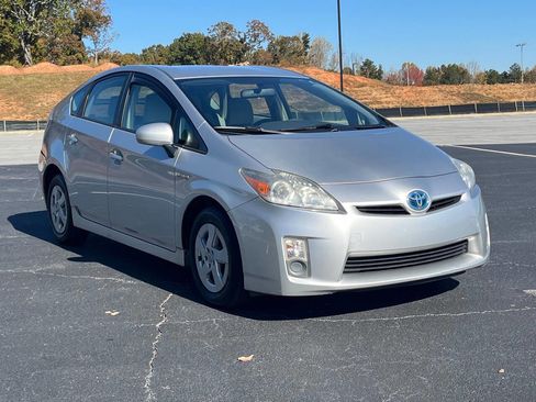 Used 2010 Toyota Prius Five image 5