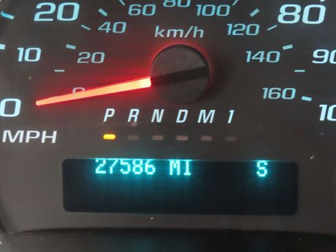 Used 2023 Chevrolet Express 3500 LS image 9