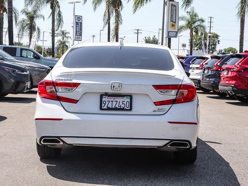 Used 2019 Honda Accord Sport image 11