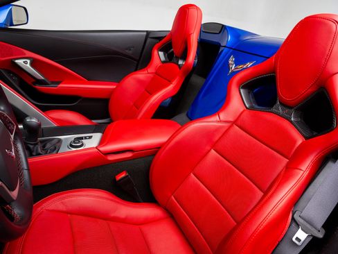 Used 2014 Chevrolet Corvette Stingray Convertible w/ 3LT Preferred Equipment Group image 25