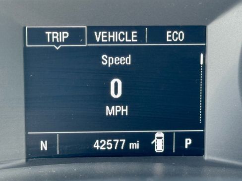 Used 2024 Chevrolet Equinox LS image 27