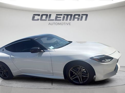Used 2026 Nissan Z Sport w/ Floor Mat Package RWD image 4