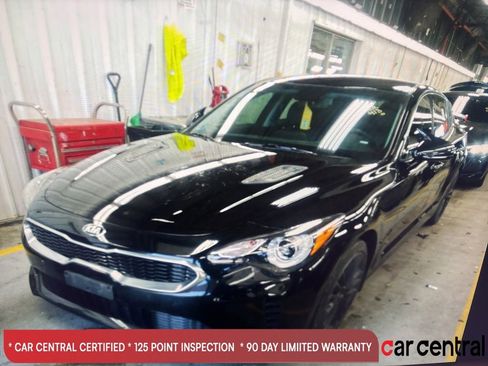 Used 2018 Kia Stinger AWD/4WD image 1