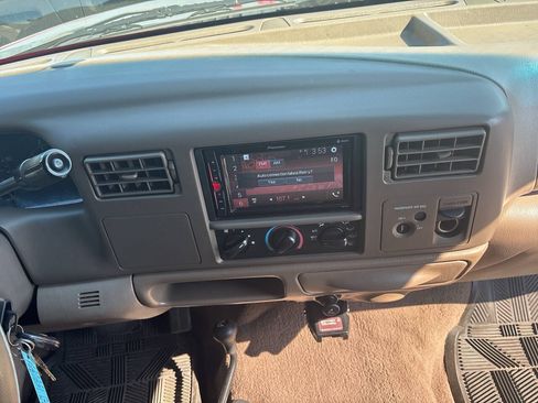 Used 2001 Ford F350 Lariat AWD/4WD image 20