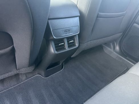 Certified 2025 Chevrolet Equinox LT image 19