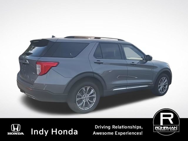 Used 2021 Ford Explorer XLT w/ Equipment Group 202A AWD/4WD image 10