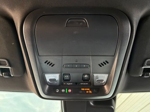 Used 2023 Cadillac XT4 Sport w/ Cold Weather Package FWD image 18
