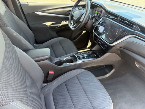 Used 2023 Chevrolet Bolt EUV LT w/ Driver Confidence Package FWD image 26