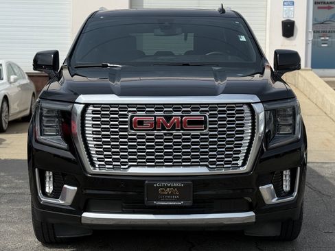 Used 2021 GMC Yukon Denali AWD/4WD image 3