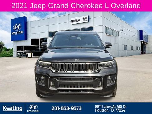 Used 2021 Jeep Grand Cherokee L Overland w/ Luxury Tech Group IV image 2
