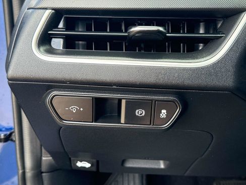 Used 2025 Kia K4 LXS image 30