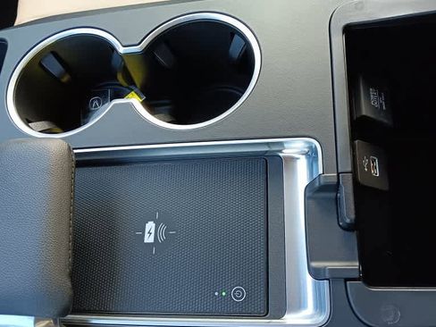 Used 2023 Acura MDX SH-AWD image 28