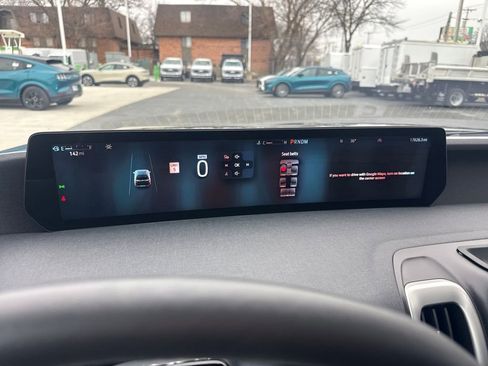 Used 2025 Ford Expedition Max Active image 41