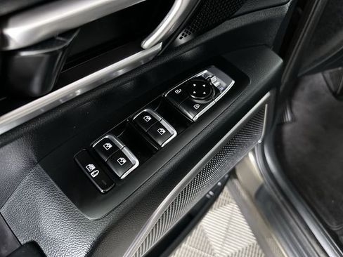 Used 2025 Kia Telluride S AWD/4WD image 24