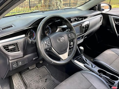 Used 2014 Toyota Corolla S image 15