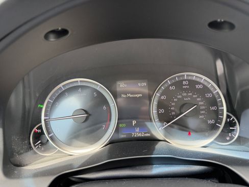 Used 2016 Lexus ES 350 w/ Luxury Package w/Wood Trim image 27