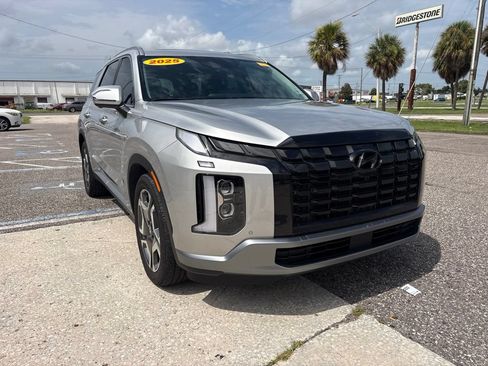 Used 2025 Hyundai Palisade SEL FWD image 1