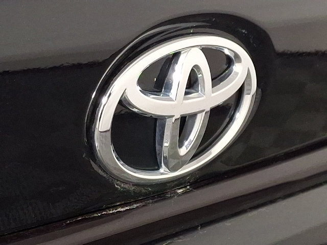 Used 2024 Toyota Corolla LE FWD image 32
