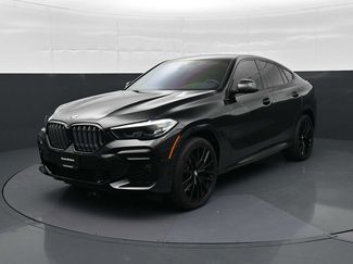 Used 2022 BMW X6 xDrive40i w/ M Sport Package AWD/4WD video 1