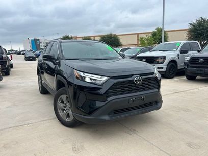 Used 2025 Toyota RAV4 XLE w/ Convenience Package
