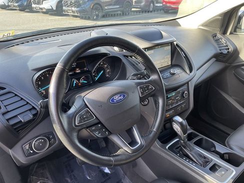 Used 2019 Ford Escape SEL AWD/4WD image 22