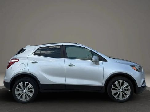 Used 2018 Buick Encore Preferred FWD image 7