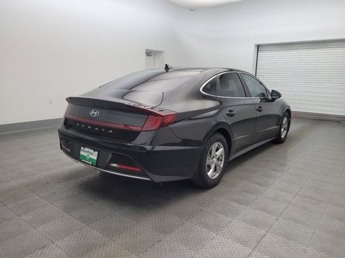 Used 2022 Hyundai Sonata SE image 9