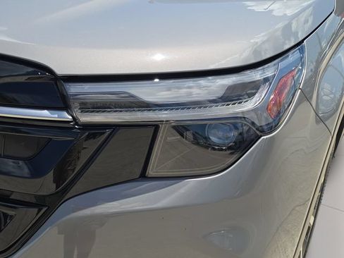 Certified 2025 Subaru Forester Touring w/ Popular Package - Touring AWD/4WD image 6