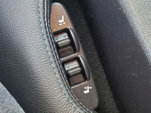 Certified 2024 Nissan Z Performance w/ Floor Mat Package image 21